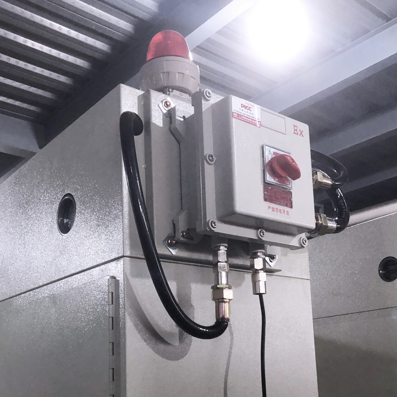 丙烷液化气瓶=隐形炸弹?众御为企业安全保驾护航!(图5) 丙烷液化气瓶=隐形炸弹?众御为企业安全保驾护航!(图5)